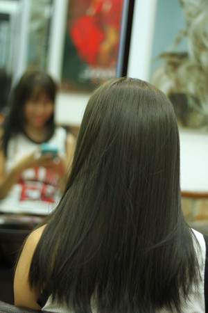 Tóc duỗi dáng dài