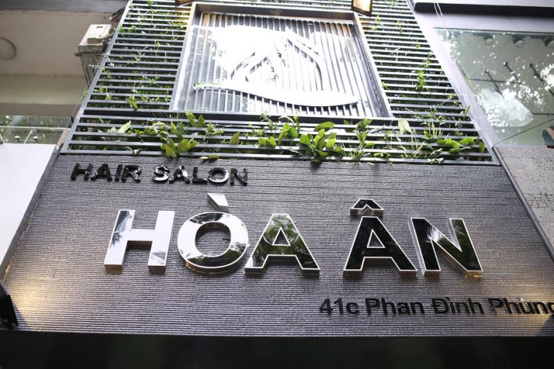 khai trương hair salon hòa ân 555