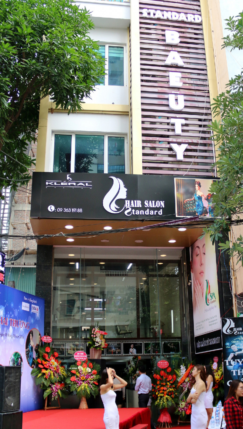 Standard salon