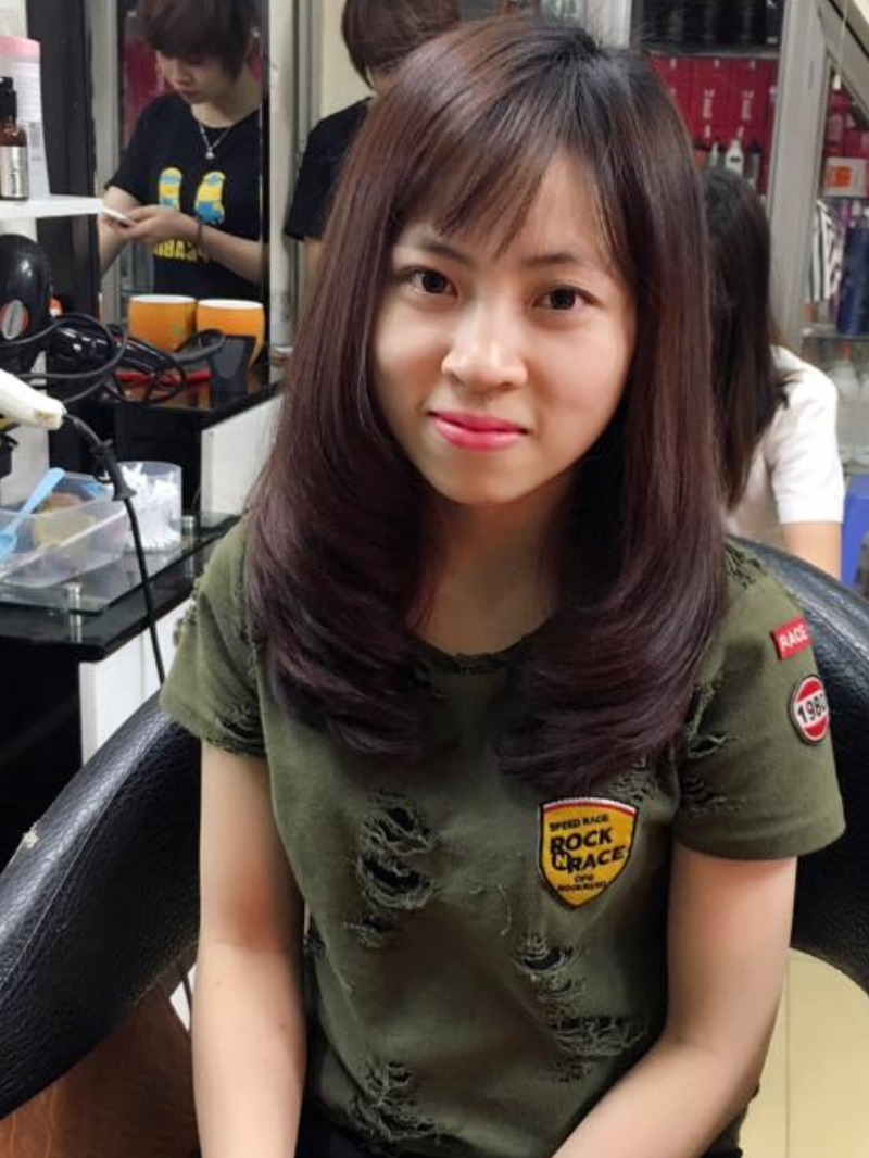 Tóc dài uốn cụp thành lọn