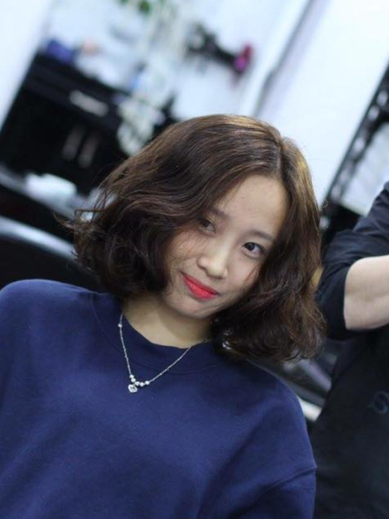 Tóc ngắn bông xù