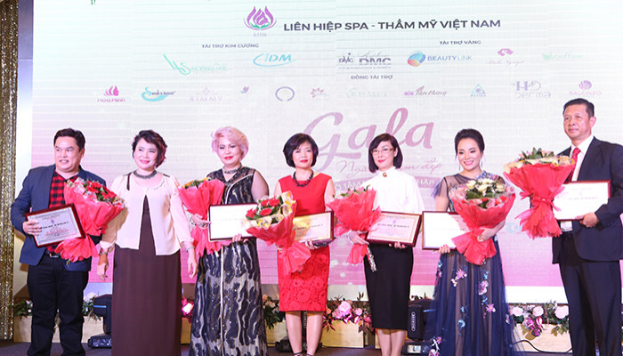 Sinh nhật Liên Hiệp Spa Thẩm mỹ Việt Nam lần 2- Ngày hội kết nối của công đồng ngành làm đẹp năm 2017